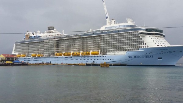 Himno de los Mares trajo más de 4,000 turistas a Roatán