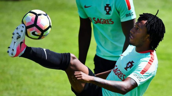 Cristiano Ronaldo solicita fichaje de futbolista para seguir en Real Madrid