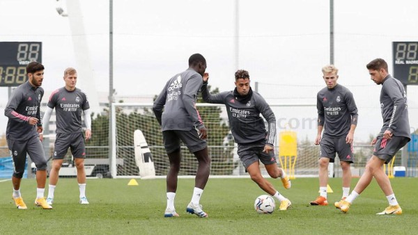 Isco, fuera de la convocatoria contra Eibar; vuelven Odegaard, Jovic y Mariano