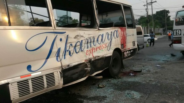 Accidente entre tres rapiditos deja cinco heridos en San Pedro Sula