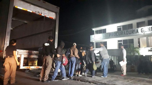 Más de 190 inmigrantes detenidos en México