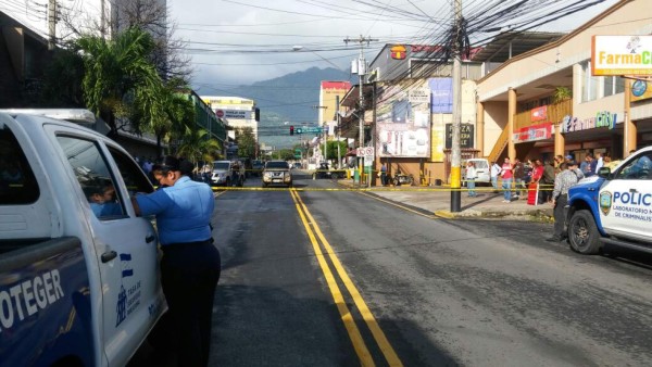 Ultiman a balazos a un hombre en moto en el centro de San Pedro Sula