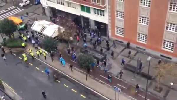 Video: Batalla campal entre aficionados del Bilbao y Marsella