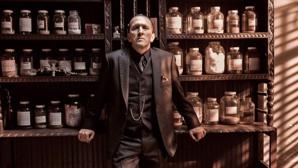 Love: El 9 de marzo estrena la temporada 3. Mickey y Gus siguen tomando grandes riesgos en su vida personal y profesional. Primer punto de la lista: no autosabotearse en el intento.