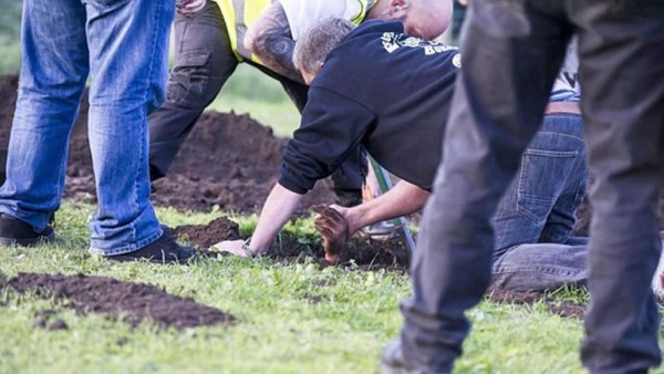 El peor escapista del mundo casi muere enterrado vivo