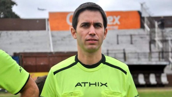Arrestan a árbitro de fútbol argentino por casos de prostitución
