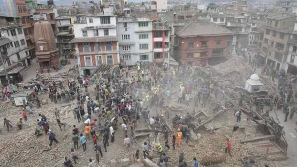 Al menos diez montañeros extranjeros muertos en el terremoto de Nepal