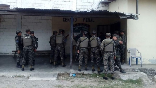 Realizan operativo sorpresa en penal de Ocotepeque
