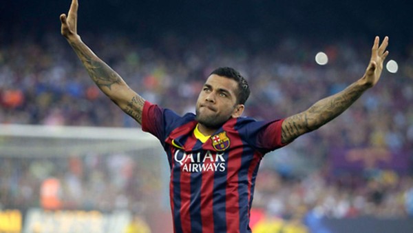 Manchester United y Liverpool, pendientes de Dani Alves