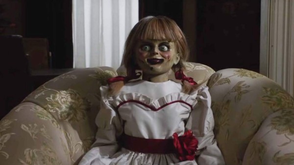 El trailer de Annabelle 3 te hará temblar