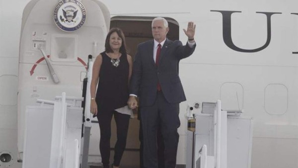 Exilio venezolano de Miami pide a Pence un 'urgente alivio migratorio'