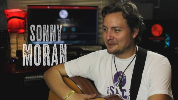 Sonny Morán rompe miedos con su guitarra y su voz