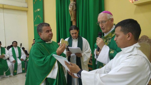 Chamelecón ya tiene dos parroquias católicas