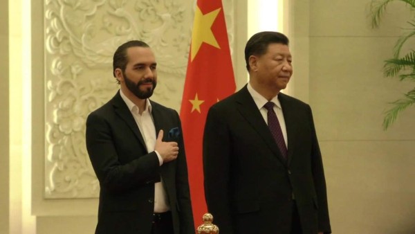 China le donará a El Salvador 150,000 vacunas contra covid-19