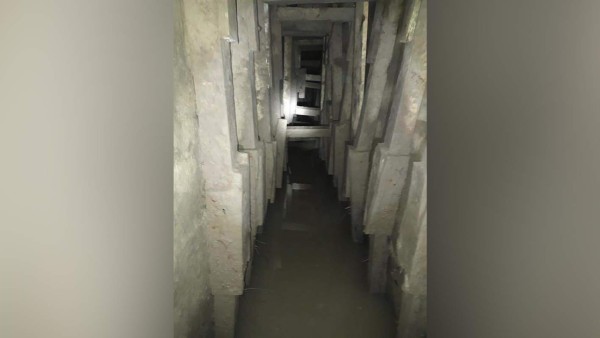 Descubren 'narcotunel' bajo el Río Bravo que cruza de México a Estados Unidos