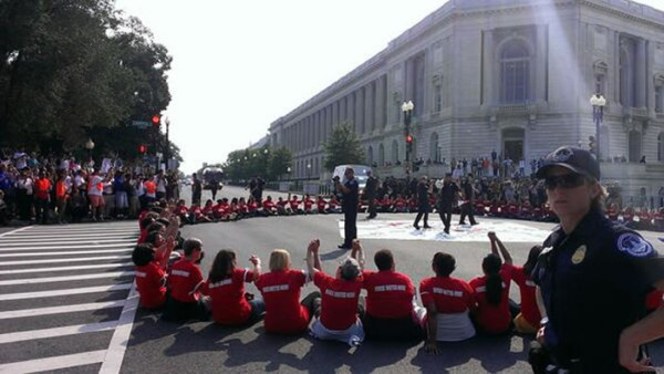 Activistas de reforma migratoria arrestadas en Washington