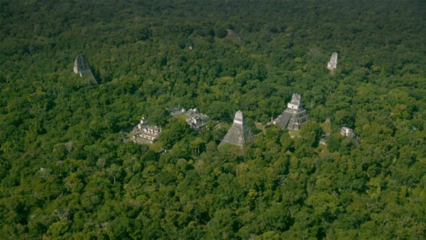 Arqueólogos descubren una 'mega ciudad' maya en Guatemala