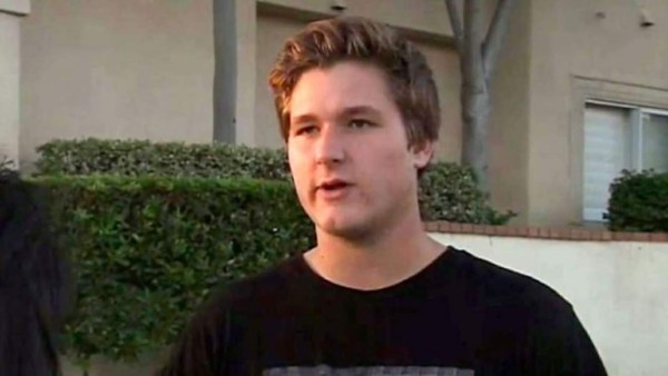 Cody Pines, el 'héroe' que salvó al ciego cuando era golpeado