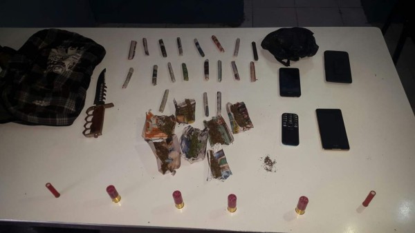 Detienen a tres jóvenes en posesión de marihuana