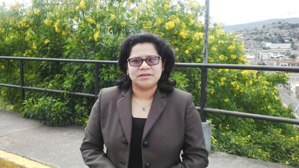 Más de 300 policías se van en la primera depuración de 2017