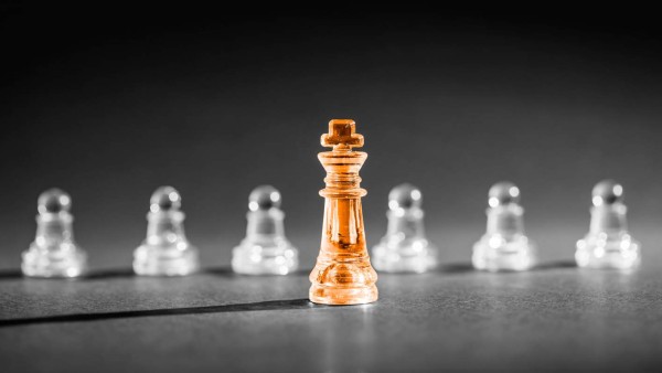 La empresa tradicional versus la emergente