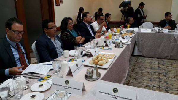 ¿Pruebas de confianza dan transparencia a selección de magistrados?