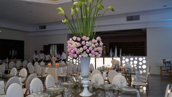 Boda de Yamileh Hilsaca y Christian Guevara