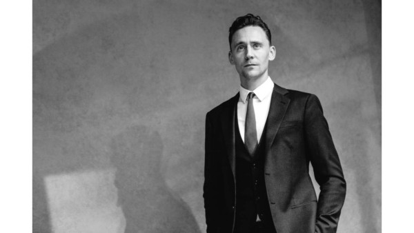 Tom Hiddleston copia al ex de Taylor Swift