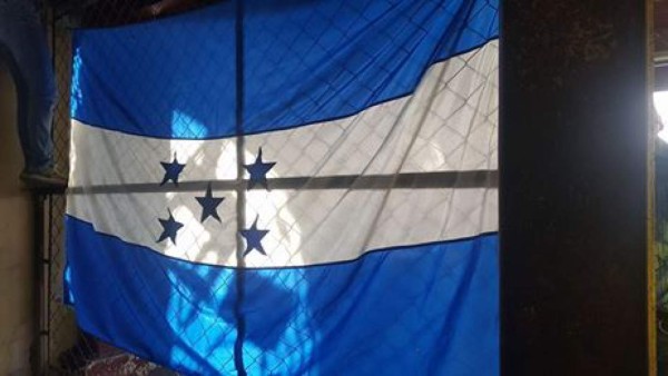 Se toman las instalaciones de Unah-vs