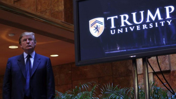 Trump pagará $25 millones para que le cierren caso de fraude de universidad