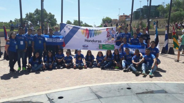 Zorzales de Sula representan a Honduras en la 'Folkloriada Mundial'