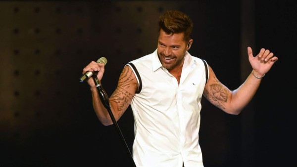 Joven reclama 10 millones de dólares a Ricky Martin por el video de 'Vida”