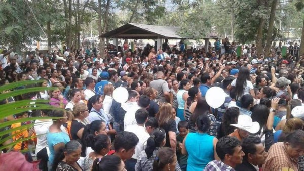 Amigos y familiares despiden al alcalde de Quimistán