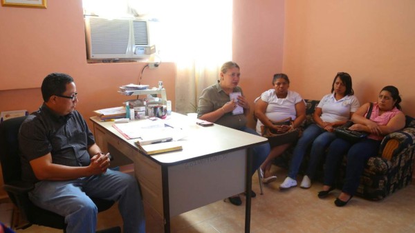 Enfermeras del Paz Barahona se toman centro de salud