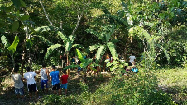 Hallan cuerpecito de bebé que lanzaron a quebrada en Santa Bárbara