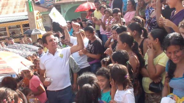 Honduras: Salvador Nasralla en Puerto Cortés