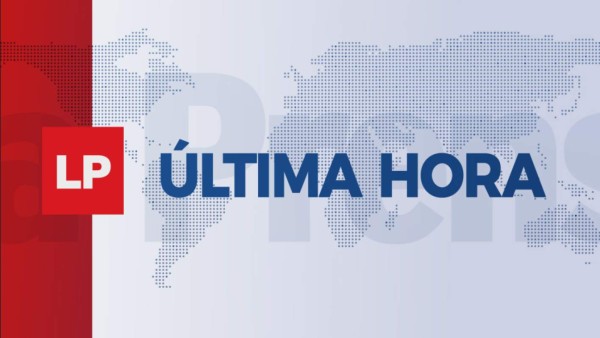 Tres heridos al volcar camioneta en Tegucigalpa