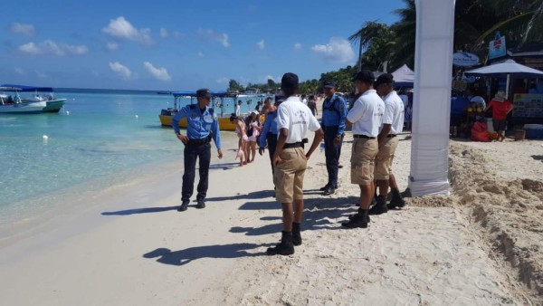 Reportan la desaparición de un joven en la isla de Roatán