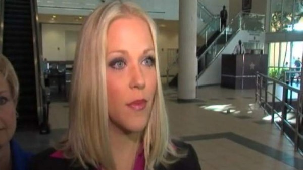 Debra Lafave tenía 23 años cuando inició un romance con un menor de 14 años. Después de declararse culpable, nunca fue a la cárcel, pero recibió tres años de arresto domiciliario y siete de libertad condicional.