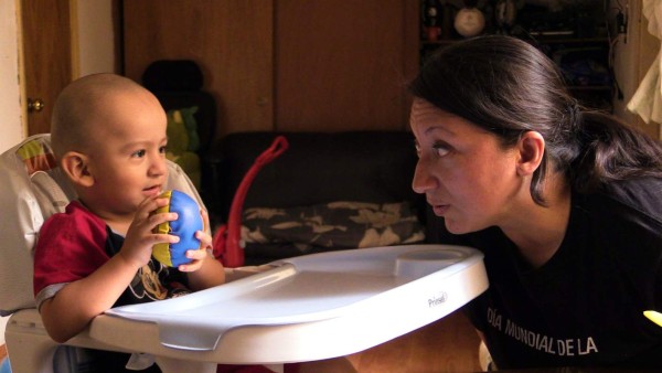 Madres inmigrantes en EEUU exigen respeto a Trump en su día