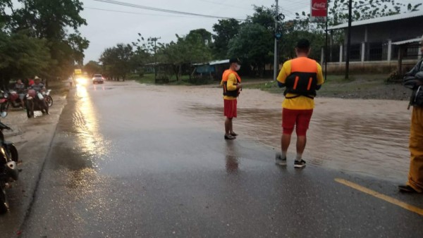 Fuertes lluvias dejan dos muertos y treinta familias afectadas en Honduras