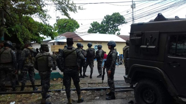 Al menos 14 heridos en tiroteo en el centro penal de La Ceiba