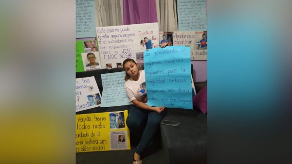 Madre de Enoc le envía mensaje a Juan Orlando Hernández