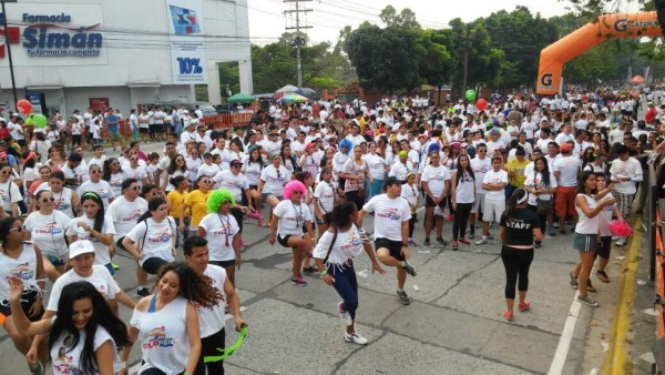 Alegría, diversión y solidaridad en el Colorun