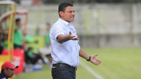 Juticalpa separa al entrenador Emilio Umanzor