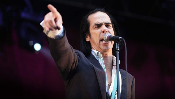 Hijo de famoso músico muere al caerse por un acantilado