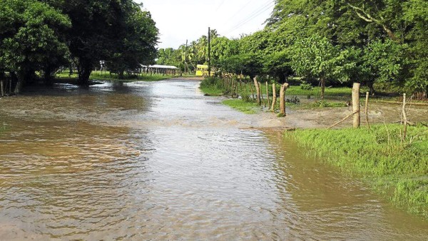 Inundadas comunidades de Valle, Choluteca y Juticalpa