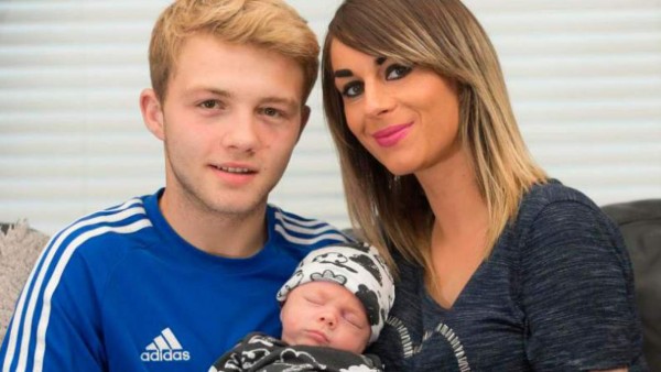 A sus 31 se enamora de su jardinero de 16 años y su historia se hace viral