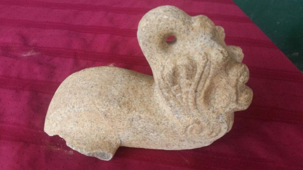 Con 24 piezas arqueológicas capturan a cuatro hombres en La Mosquitia