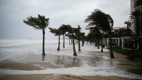 Tormenta Andrés se convertirá en primer huracán del Pacífico